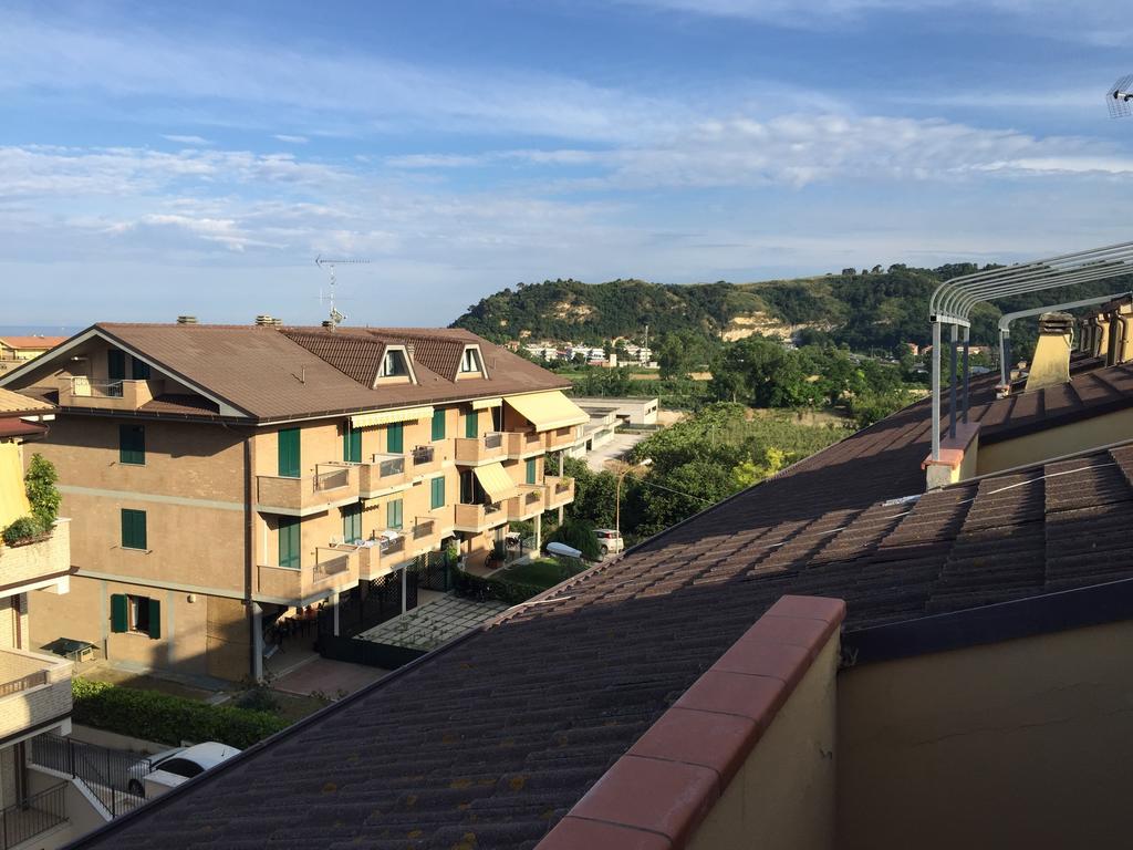 Mansarda Mare Apartment Алтидона Стая снимка
